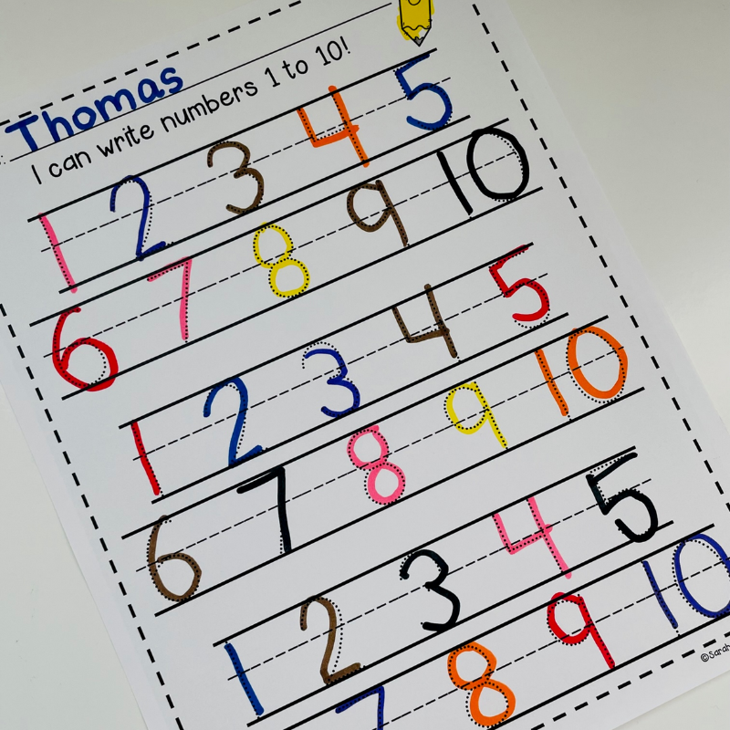 Preschool and Kindergarten students are usually ready to start learning numbers 1-10! These printable number activities and number worksheets will help little ones learn how to write numbers, number recognition, and more! This post also includes free printables for practice number writing, large printable numbers and number tiles. Plus, resources for planning your number of the week!